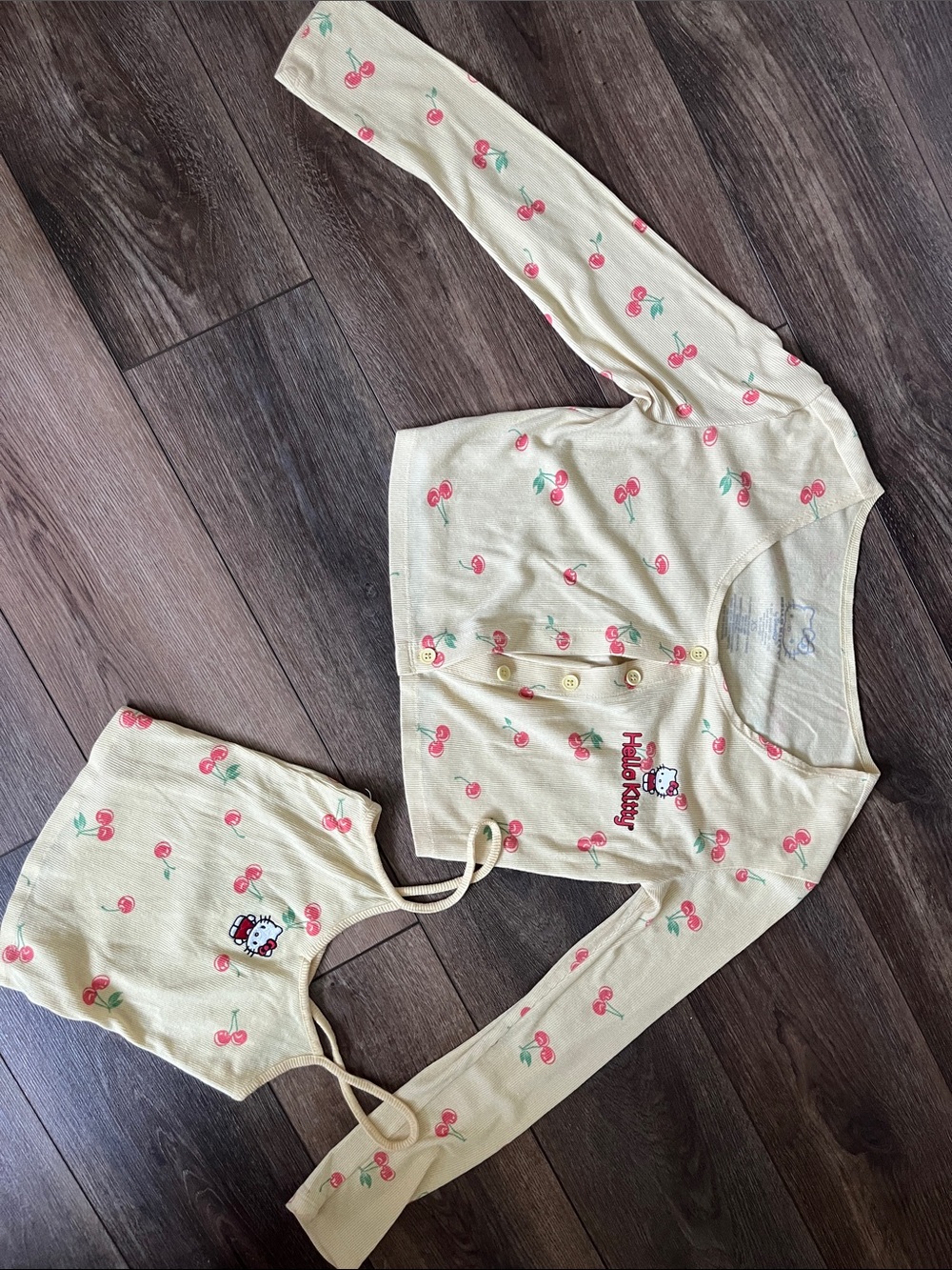 Hello Kitty Cherry Print Set - Butter Yellow & Pink